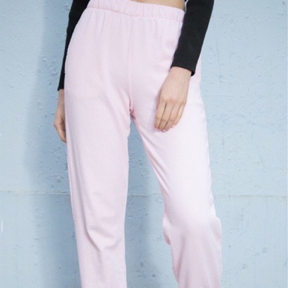 Brandy Melville Pants - Brandy Melville Pink Rosa Sweatpants
